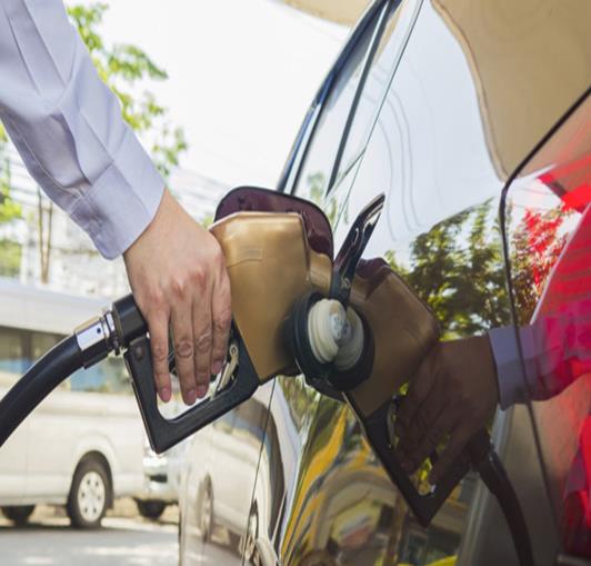 3 Reasons Why You Should Never ‘Top Off’ Your Gas Tank
